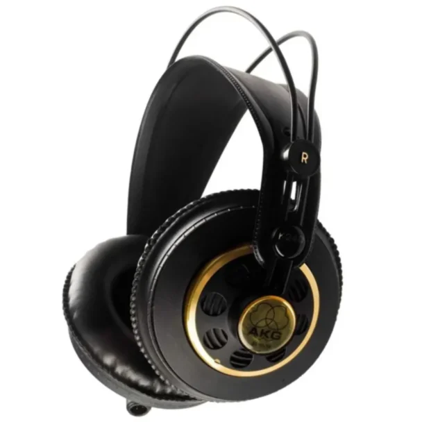 AKG K240 Studio